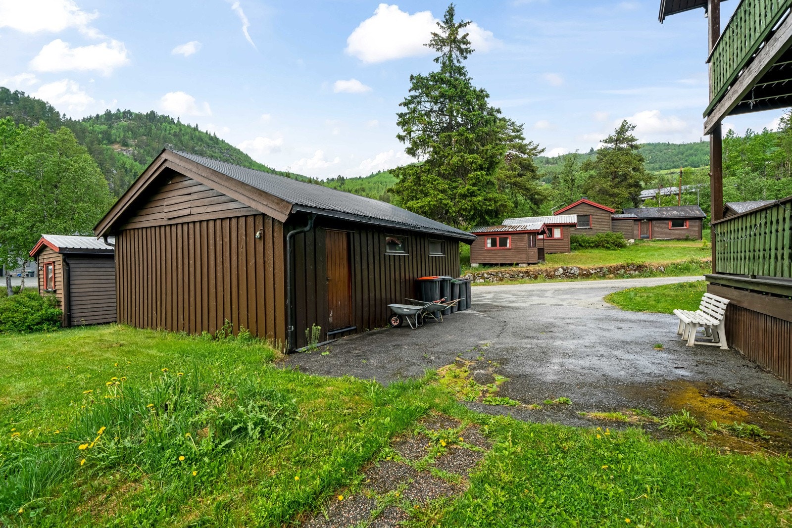 Garasje. Galleribilde