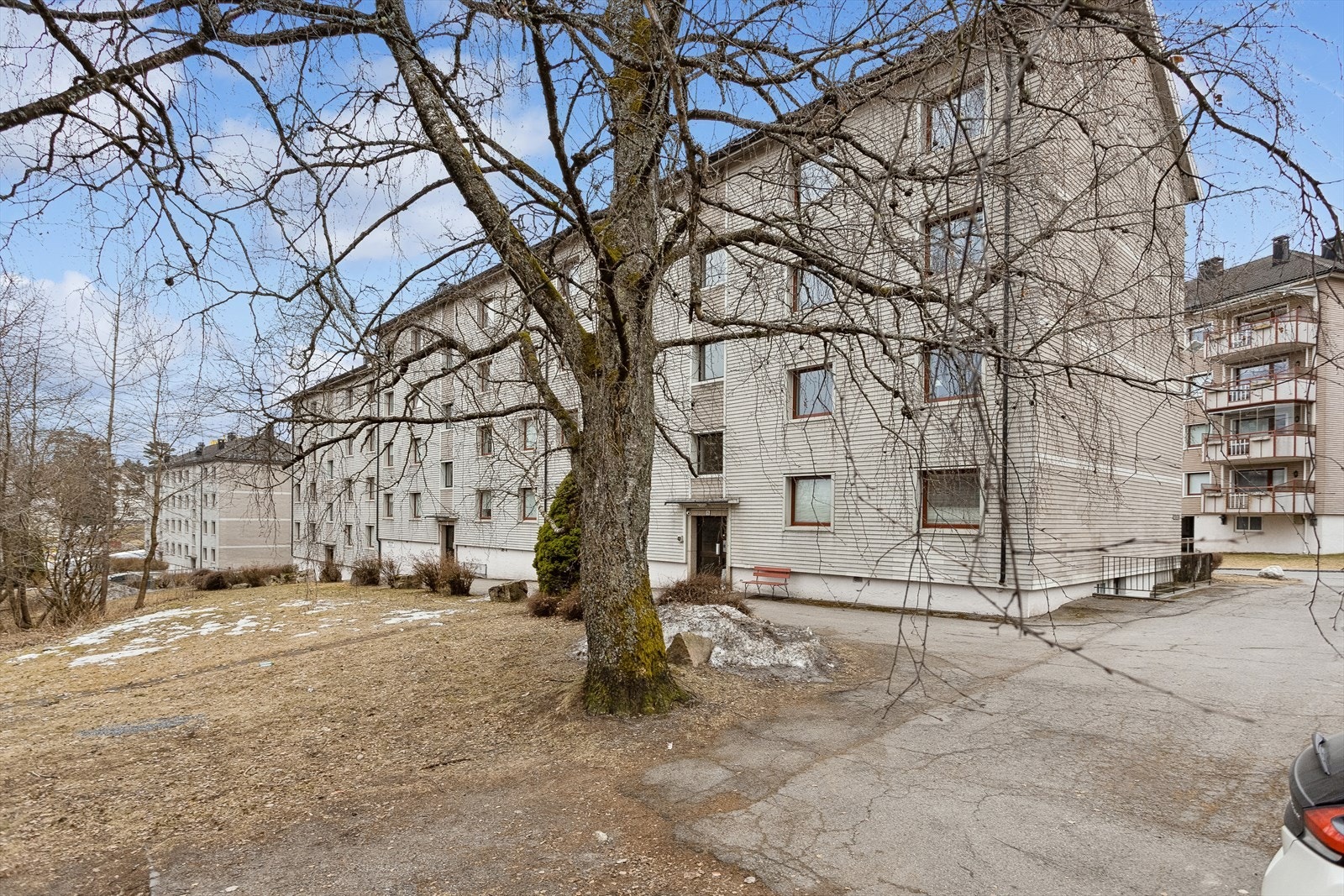 Felles eiet tomt på totalt 27 037 m². Galleribilde