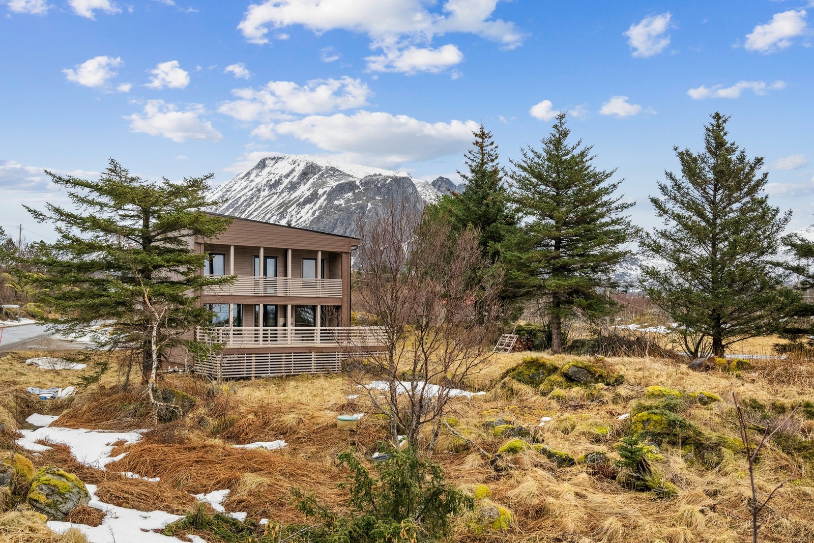 Området er rolig og fredelig og består hovedsakelig av spredt bolig- og fritidsbebyggelse og landbruk. Galleribilde