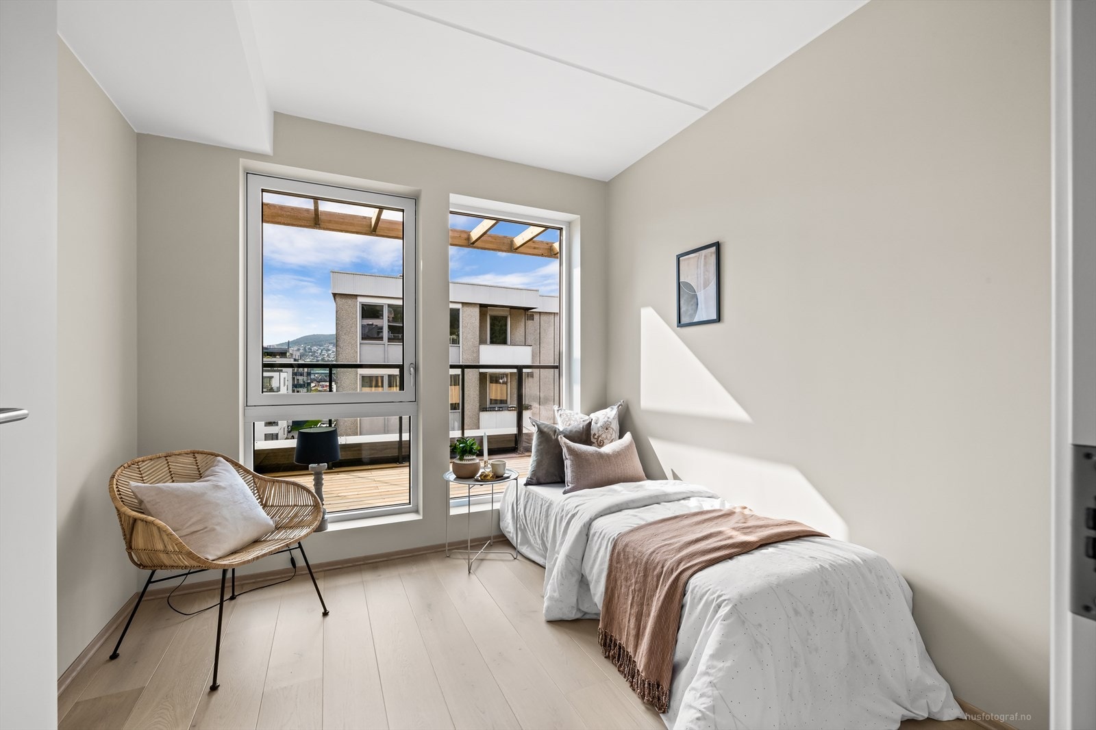 Lyst og trivelig soverom nr. 2. Galleribilde