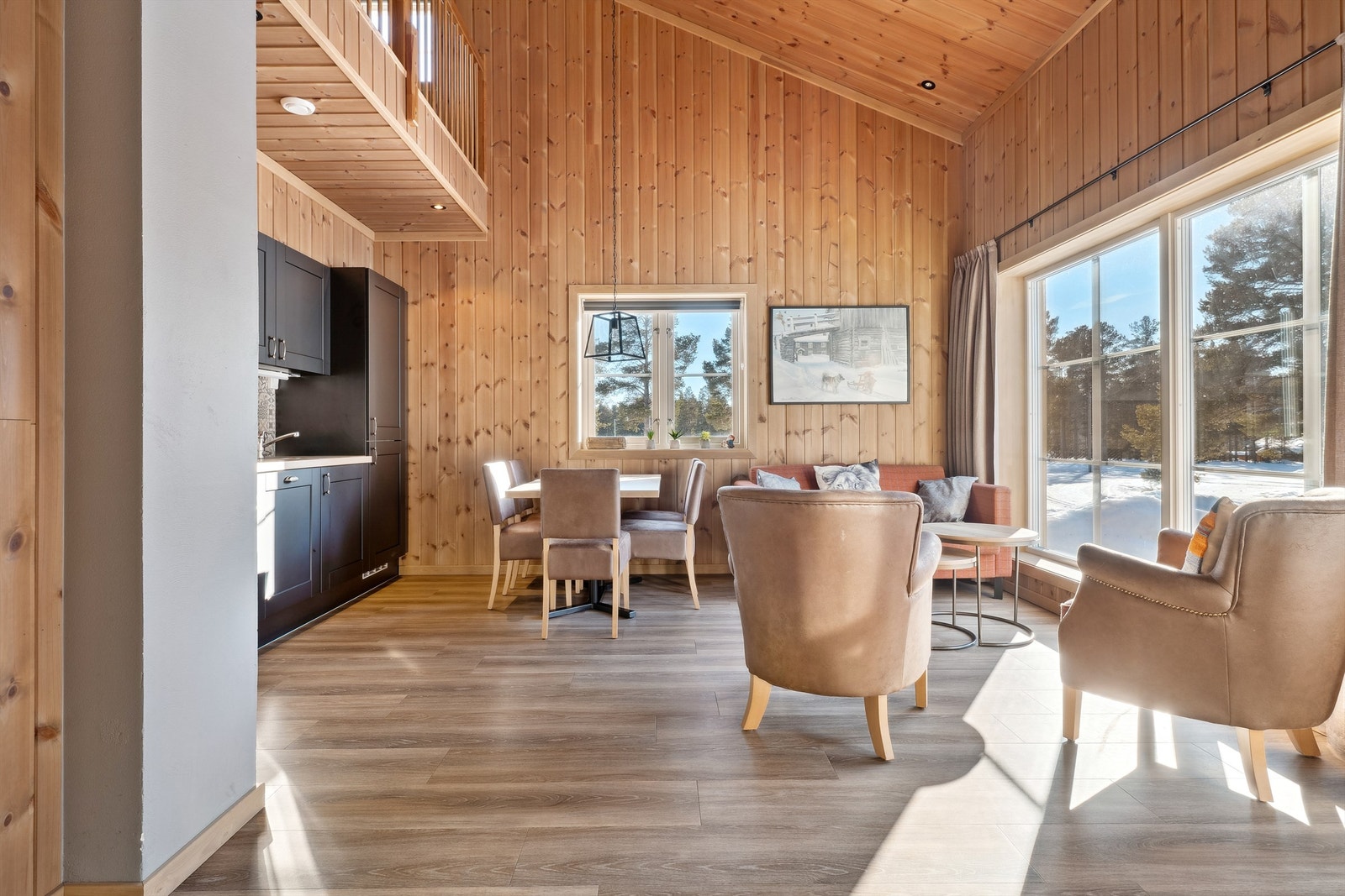 God og luftig atmosfære Galleribilde