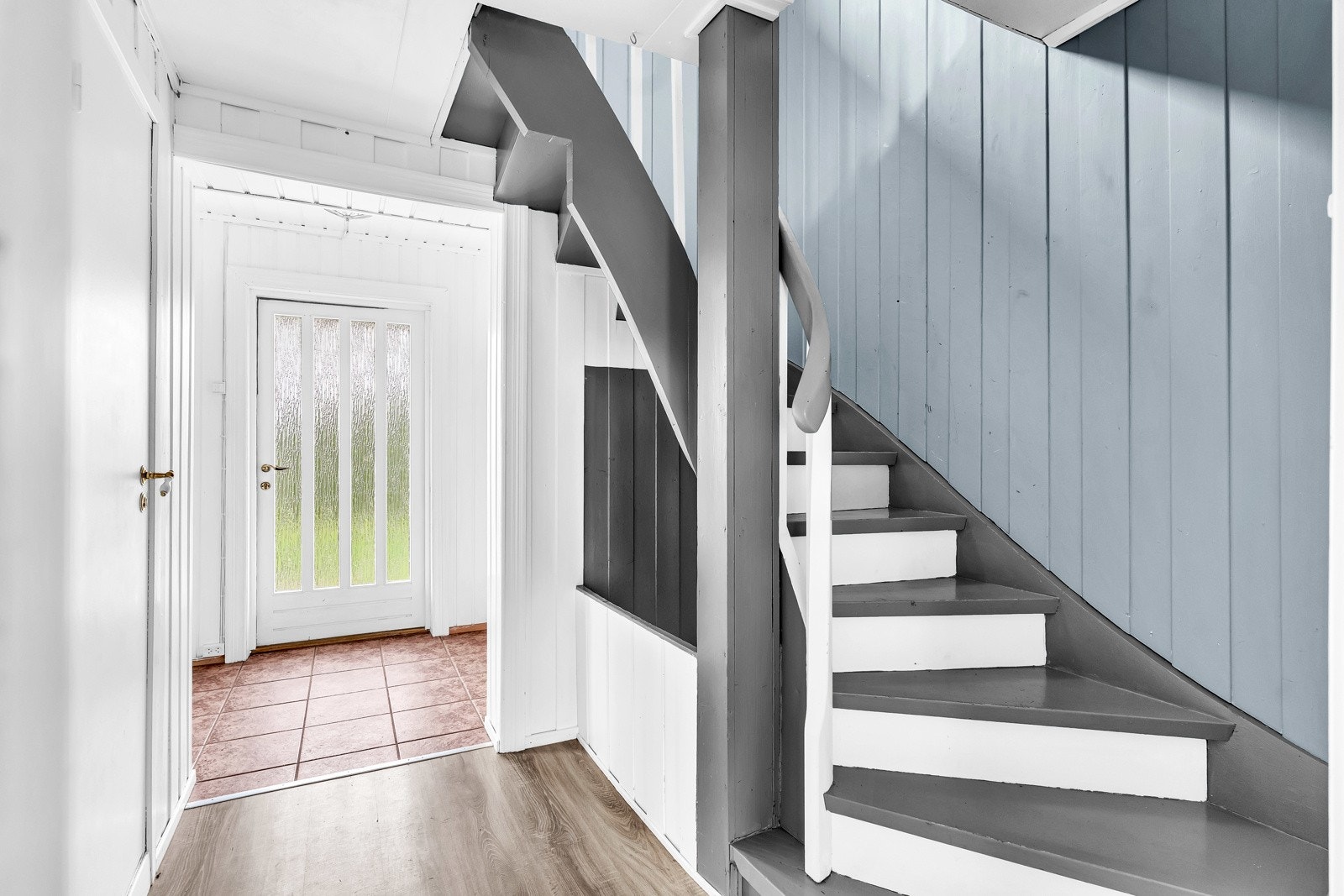 Hallen opp til soverommene Galleribilde