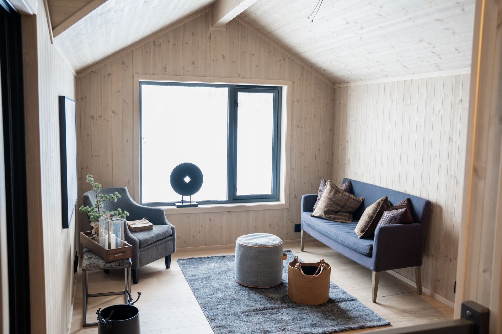 Foto fra visningshytte. Loftstue Galleribilde