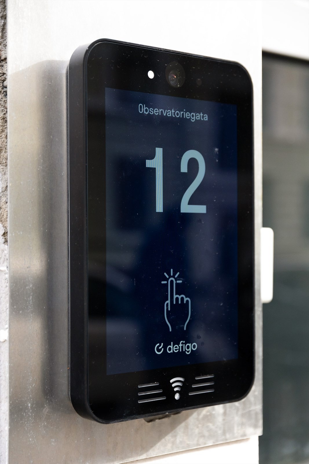Bygården har porttelefon av nyere utgave! Galleribilde
