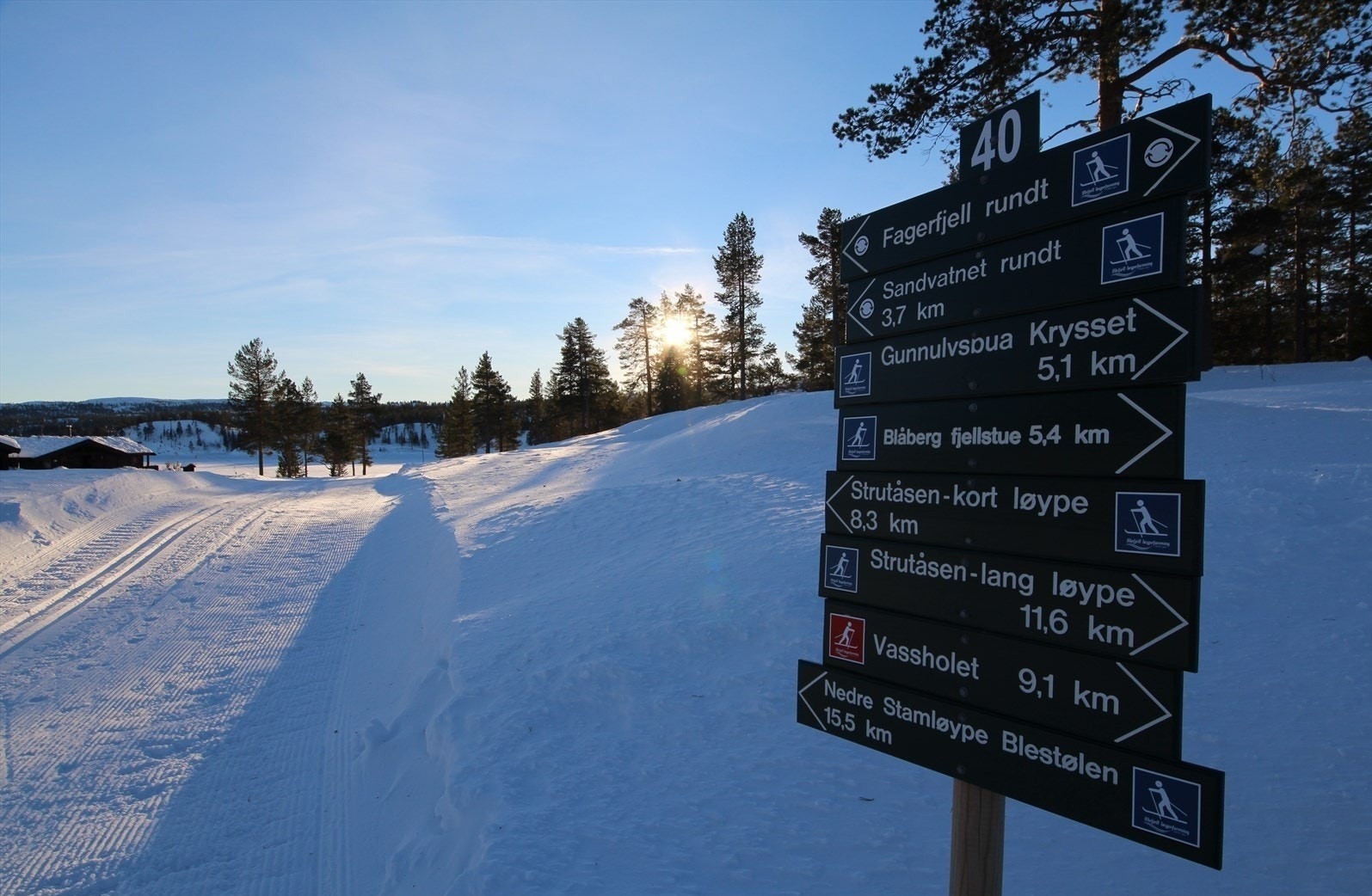Tar sin tid å gå alle løyper på Fagerfjell Galleribilde
