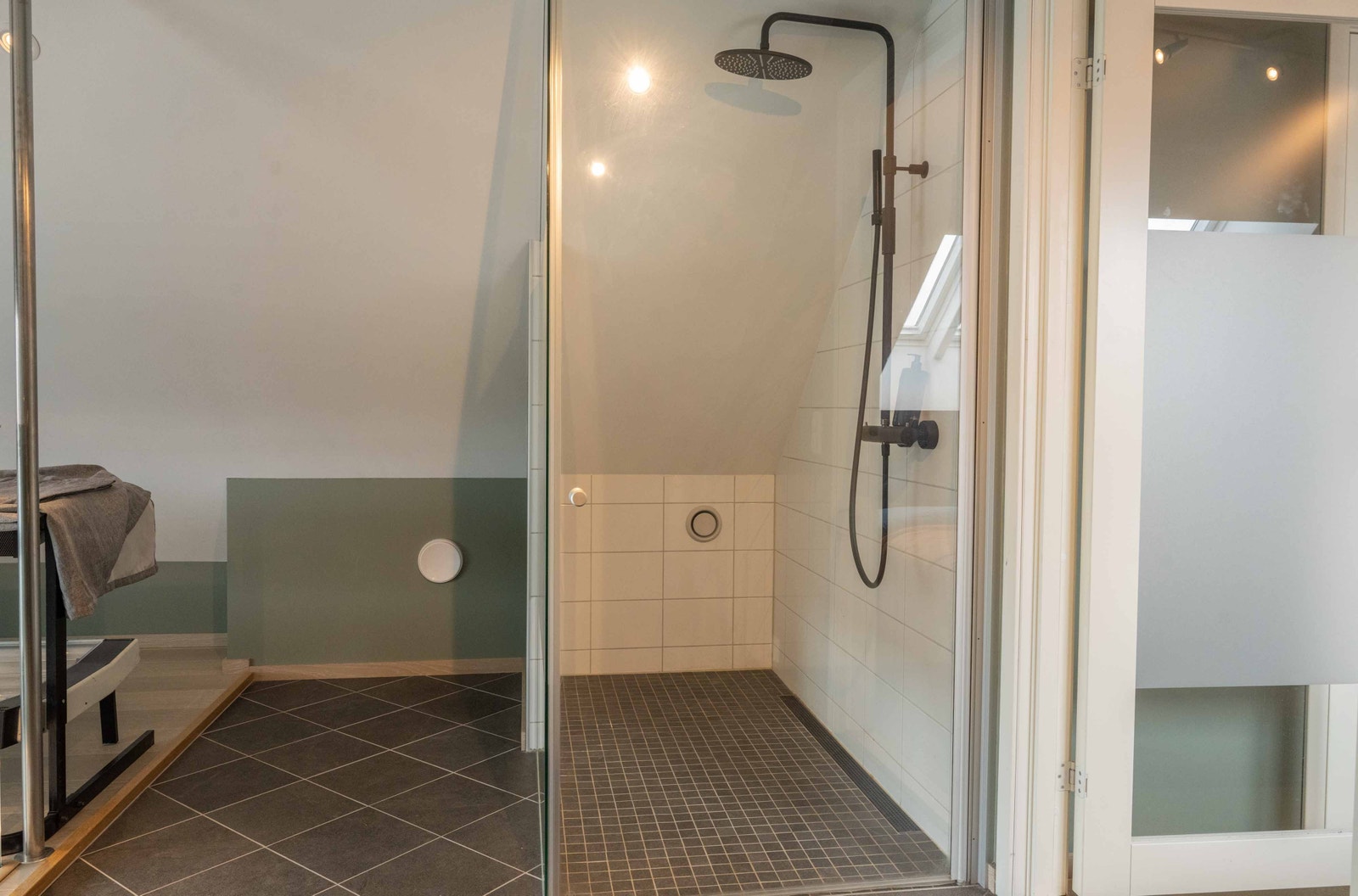 Bad 2.etg. Galleribilde