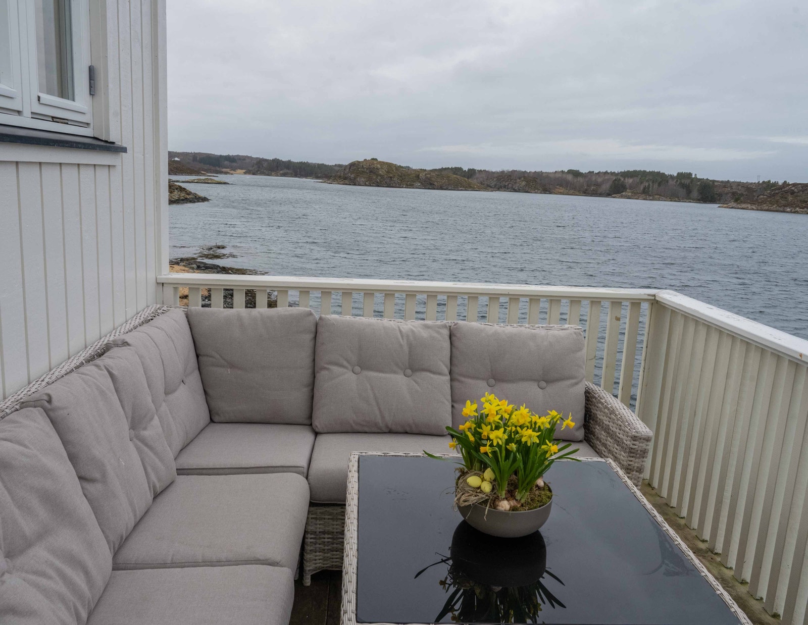 Romslig balkong på 14 kvm. Galleribilde