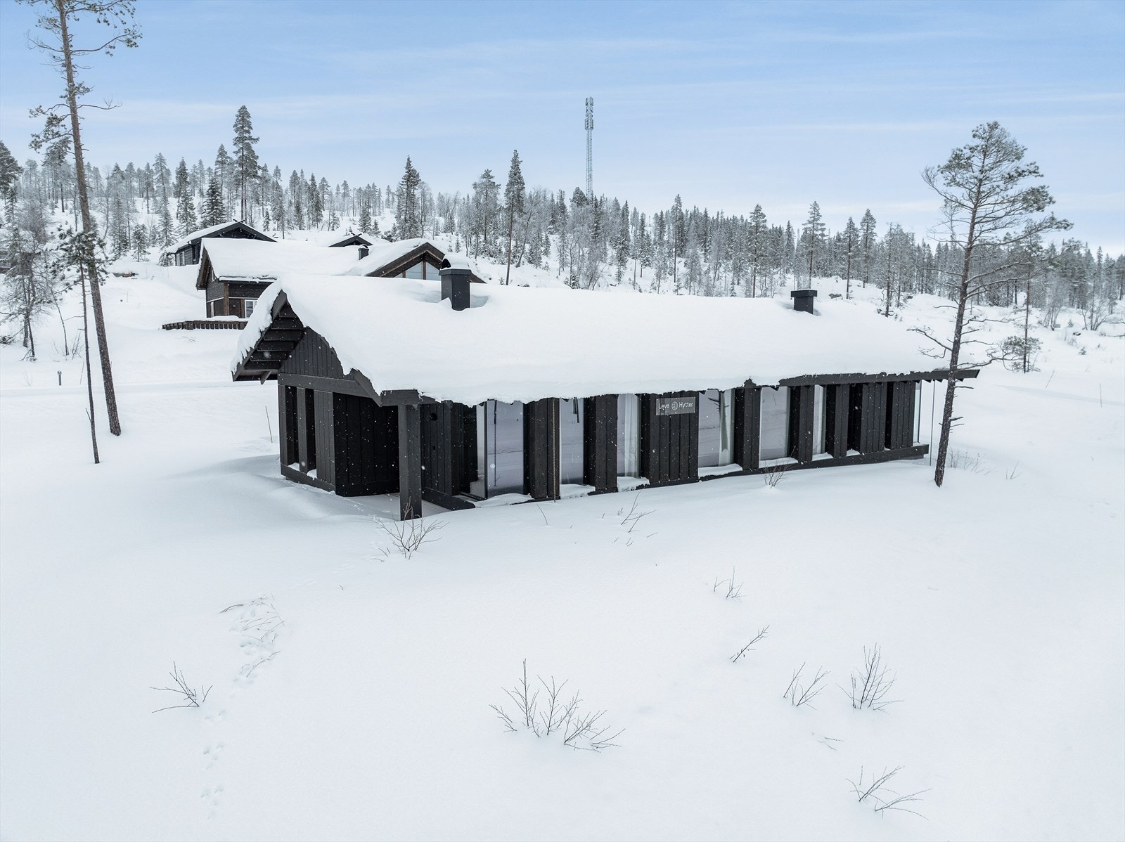 Stilsikker Leve hytte med sydvendt utsikt og ski in-out Galleribilde