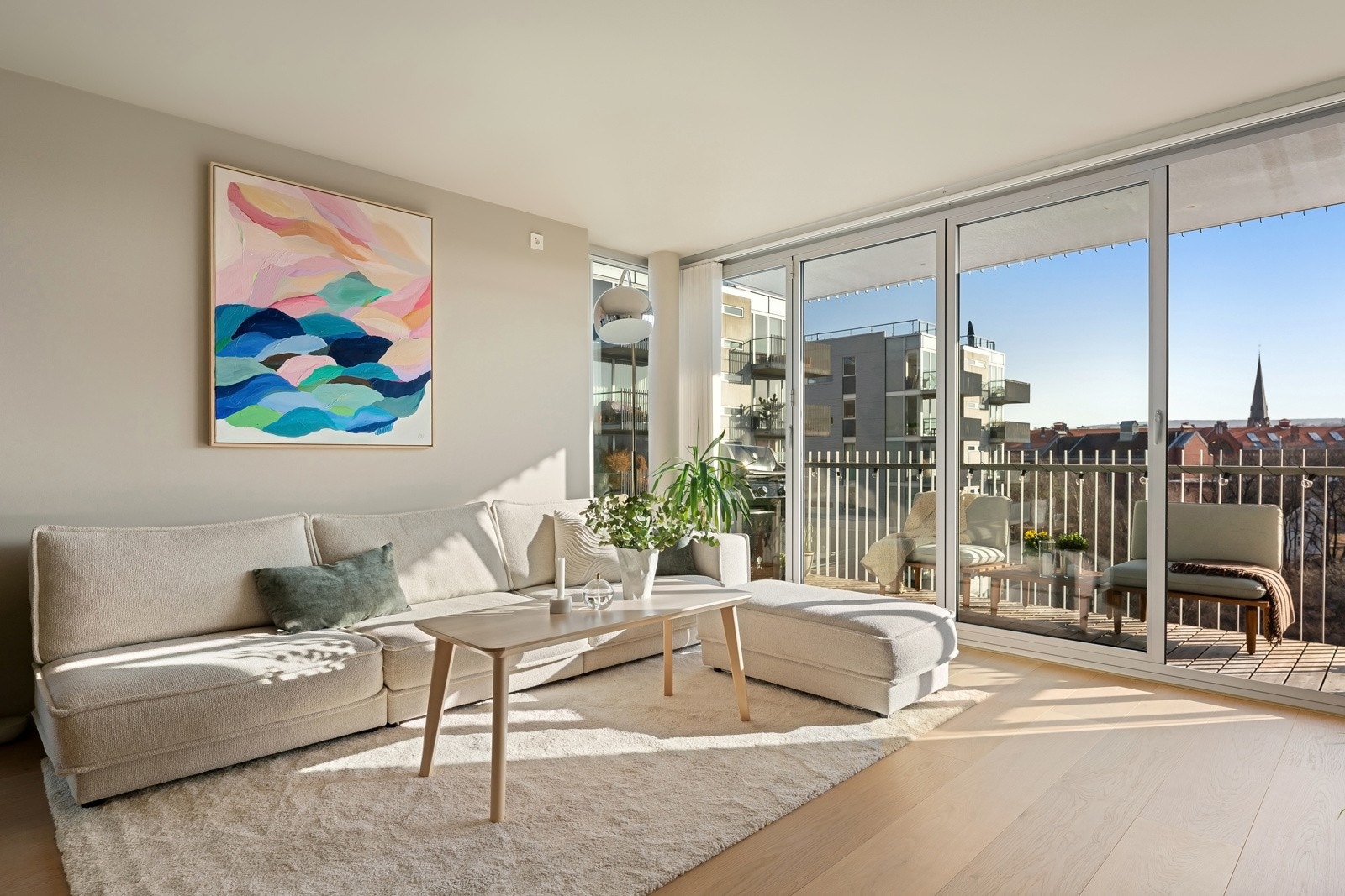 Fantastisk utsikt og flott himmelsyn. Galleribilde