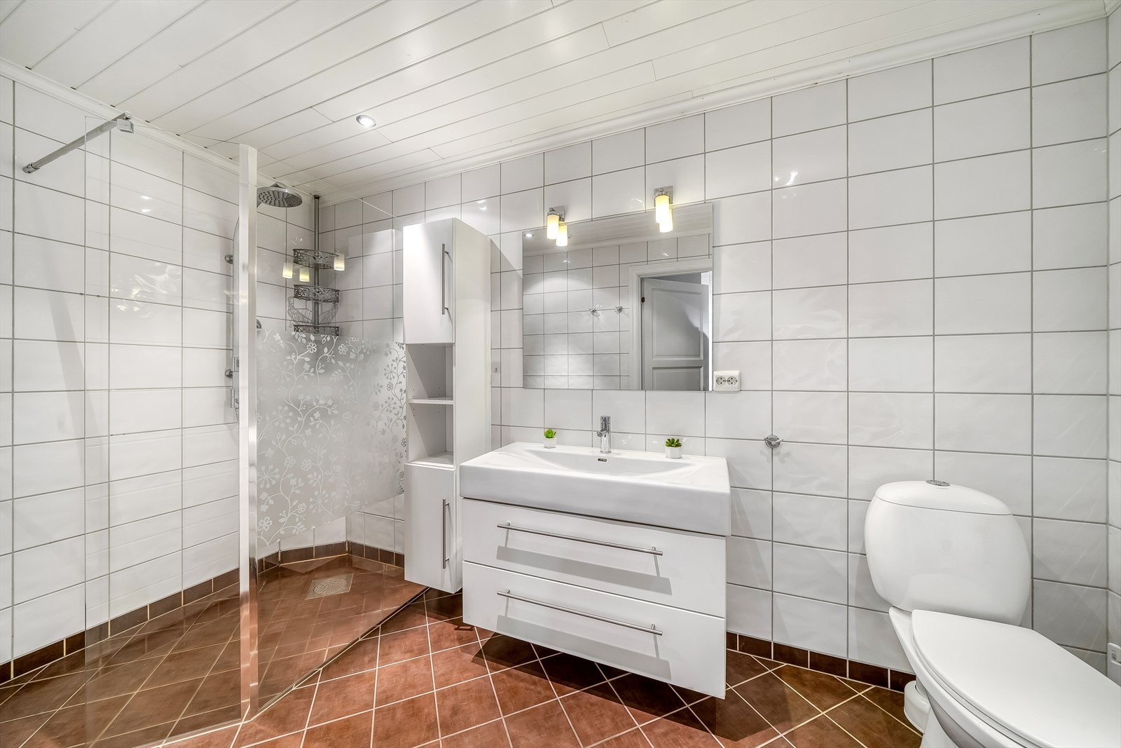 Bad/wc - underetasje Galleribilde