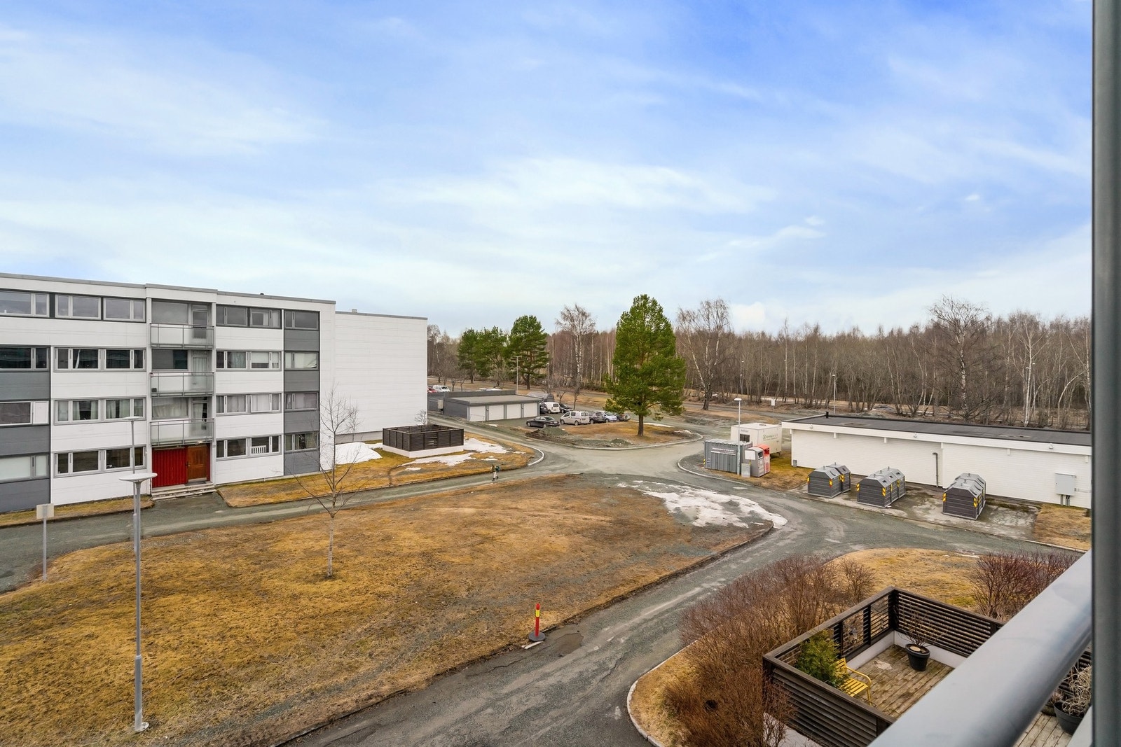 Kort vei til Bymarka med utallige turmuligheter sommer som vinter. Galleribilde