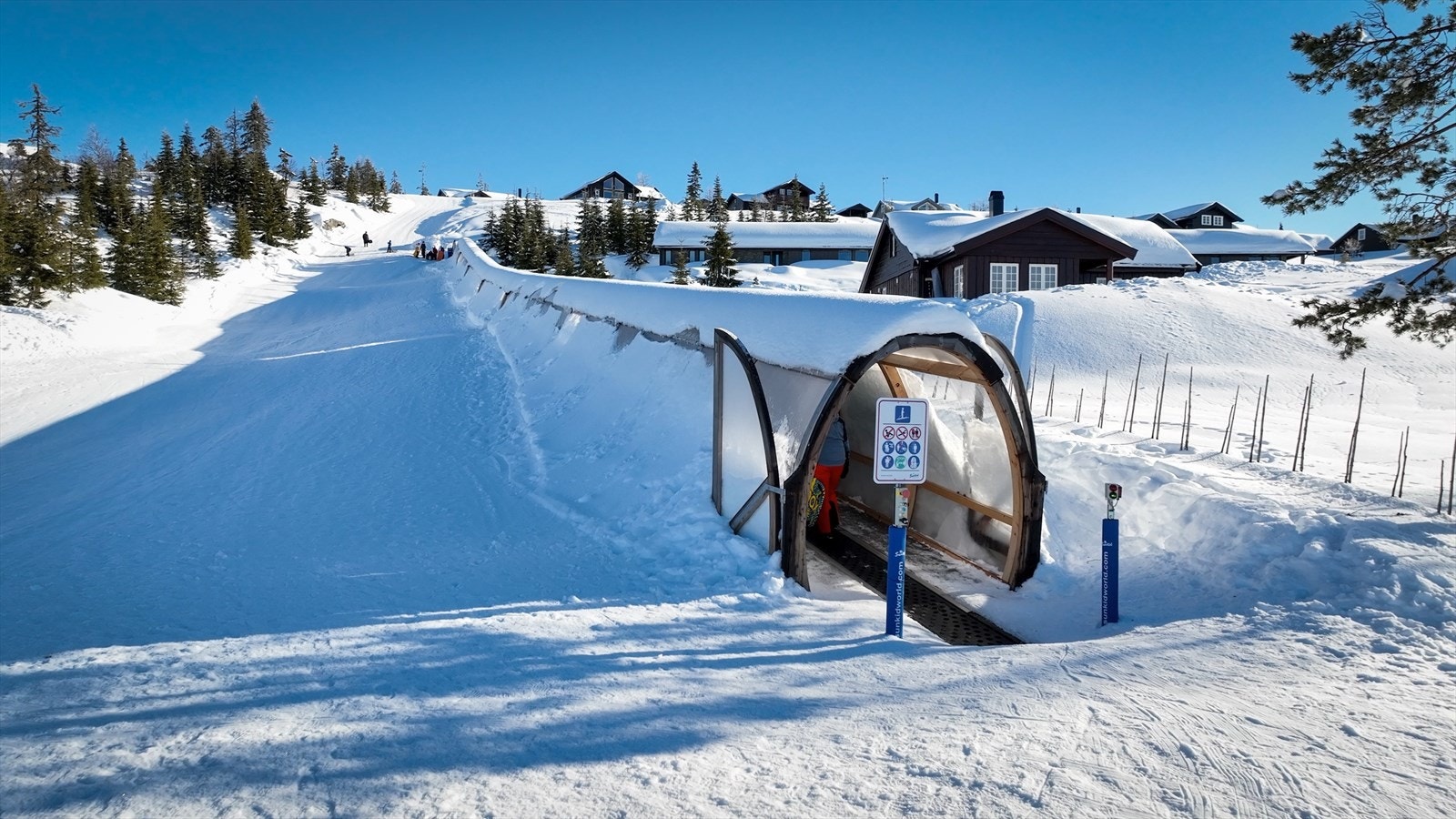 Her får du fart på snowraceren... Galleribilde