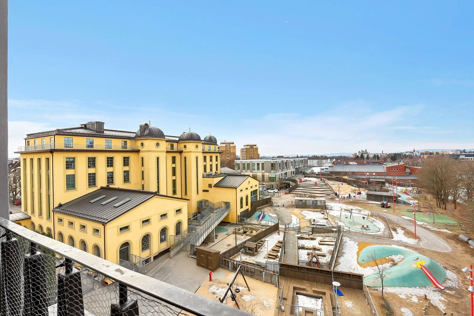 Leiligheten har sentral beliggenhet på Bjølsen, med nærhet til det aller meste. Galleribilde