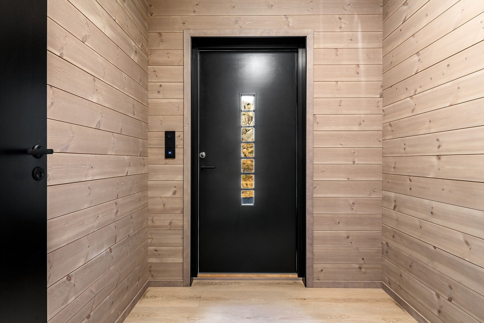 Varme i gulv i entre. Galleribilde