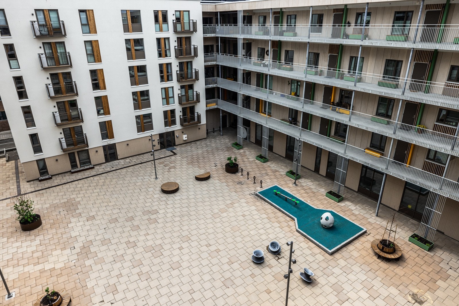 Pent og ryddig fellesområde som gir et godt helhetsinntrykk. Galleribilde