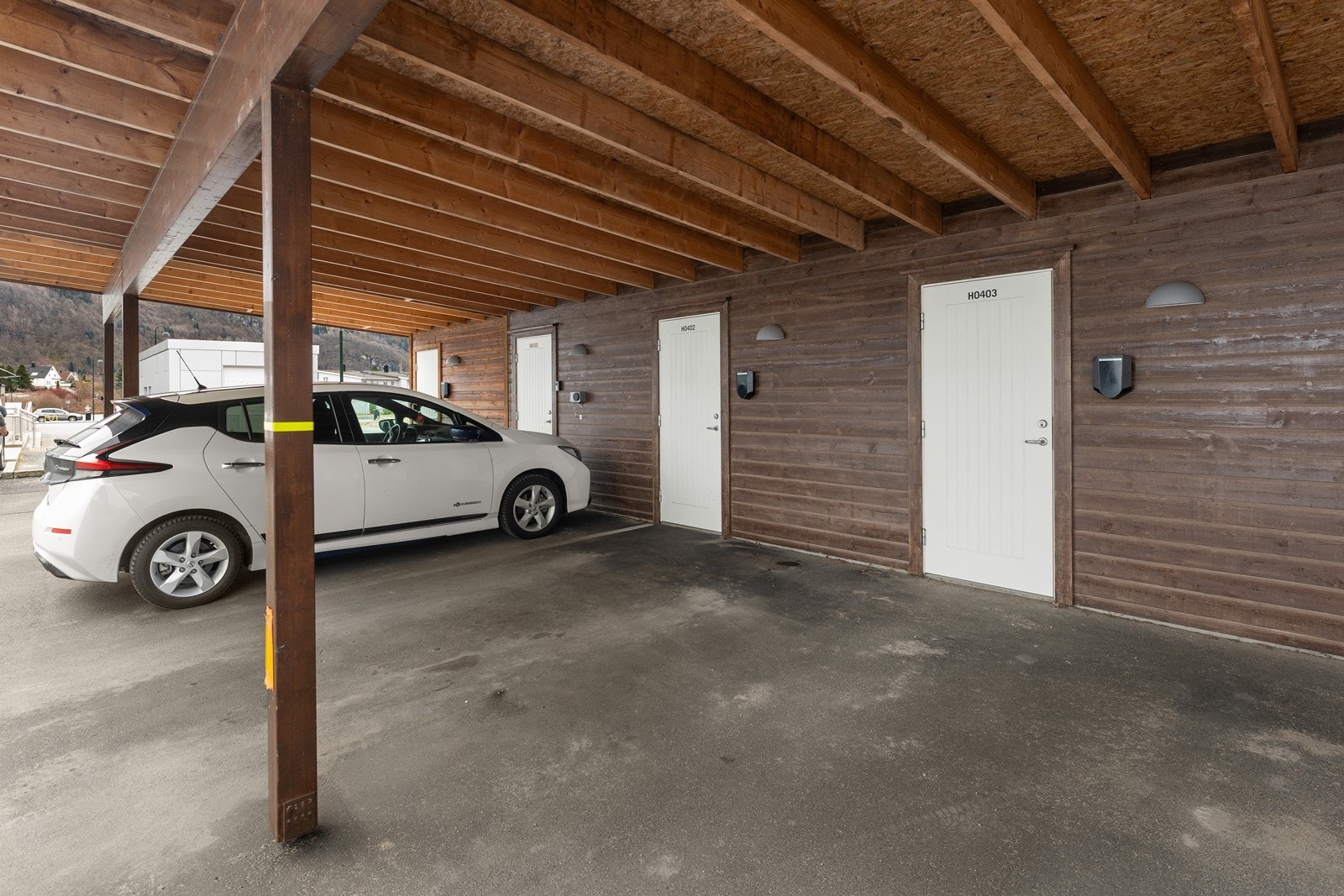 Medfølger carport og utvendig bod. Galleribilde