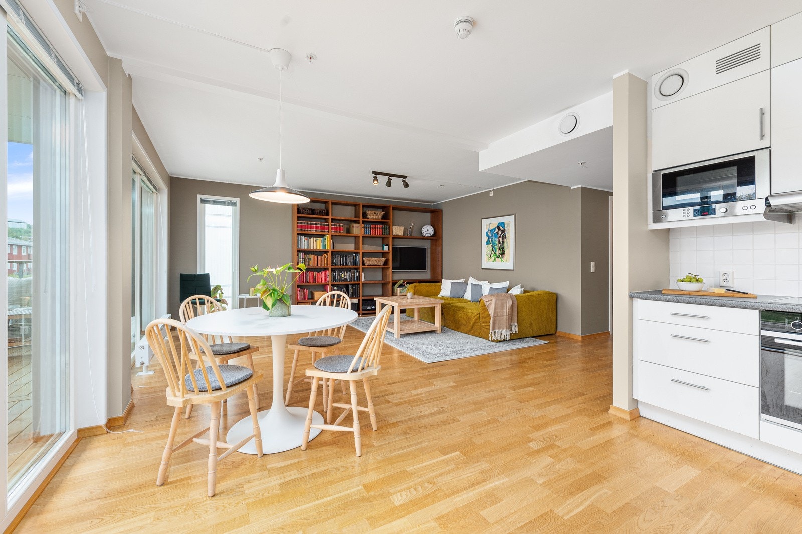 Stue / Kjøkken på hele 27 kvm Galleribilde