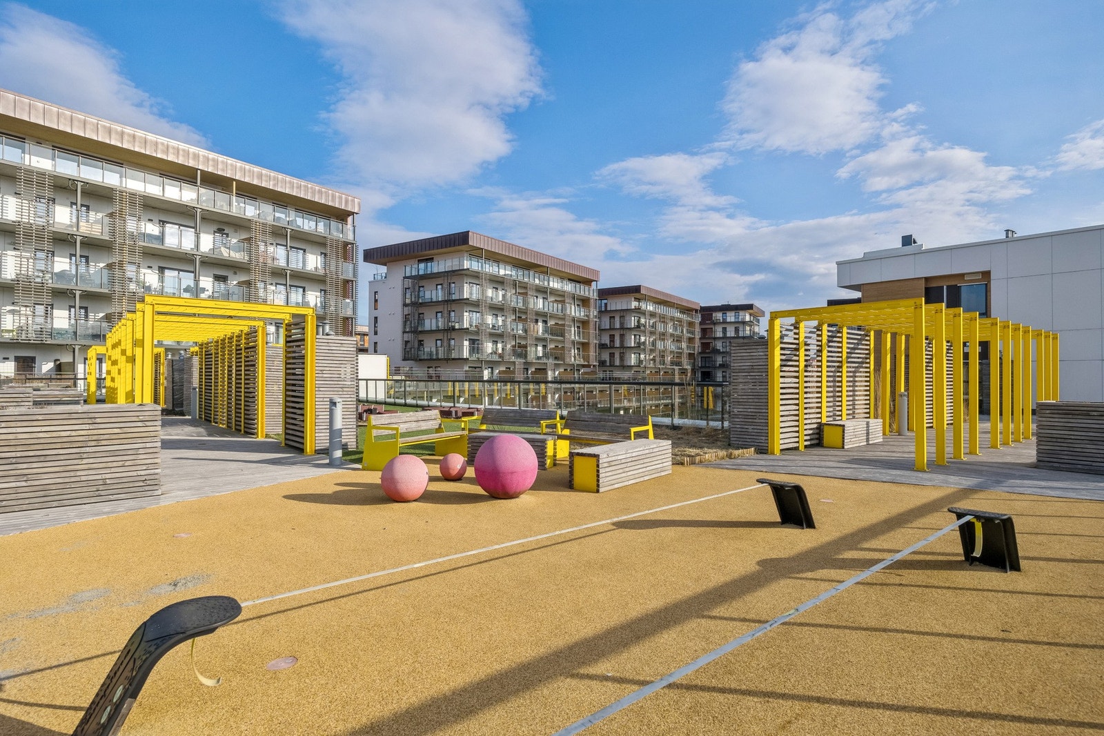 Felles takterrasse for andelseierne i borettslaget. Galleribilde