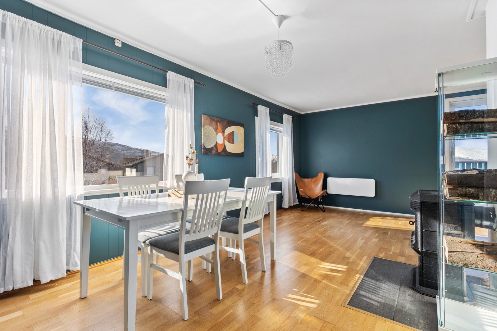 Den gode planløsningen gjør det enkelt for ny eier å sette sitt eget preg på inventar Galleribilde