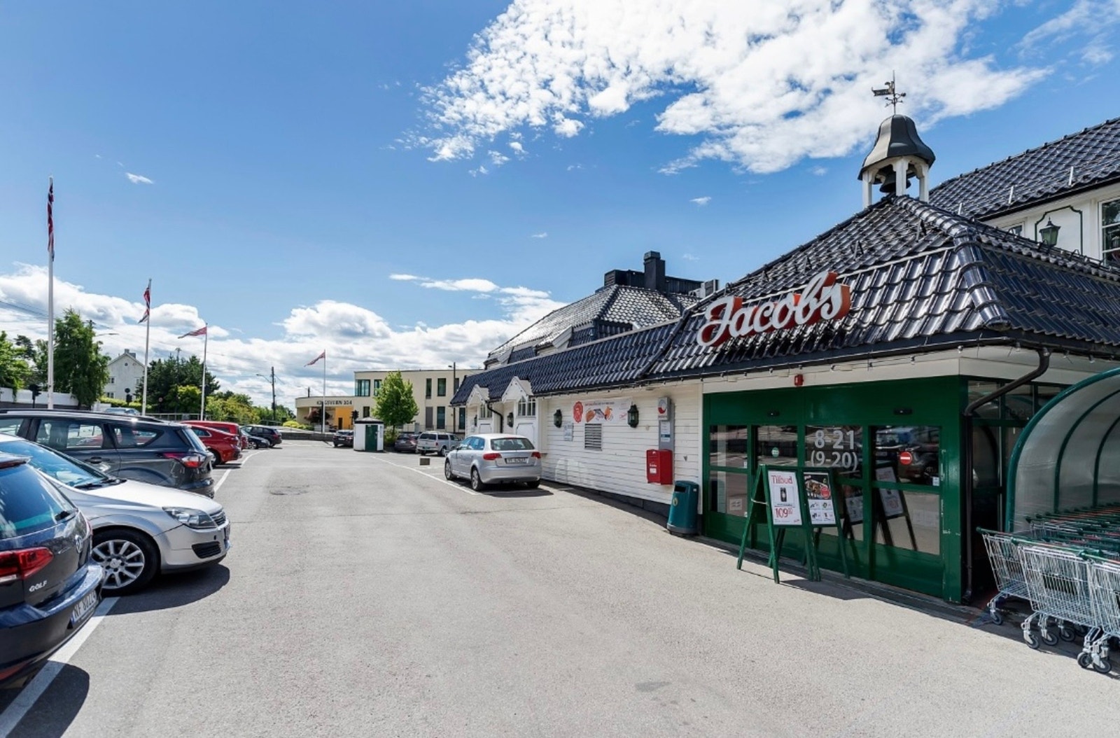 Populære Jacob´s delikatesse- og dagligvarebutikk Galleribilde
