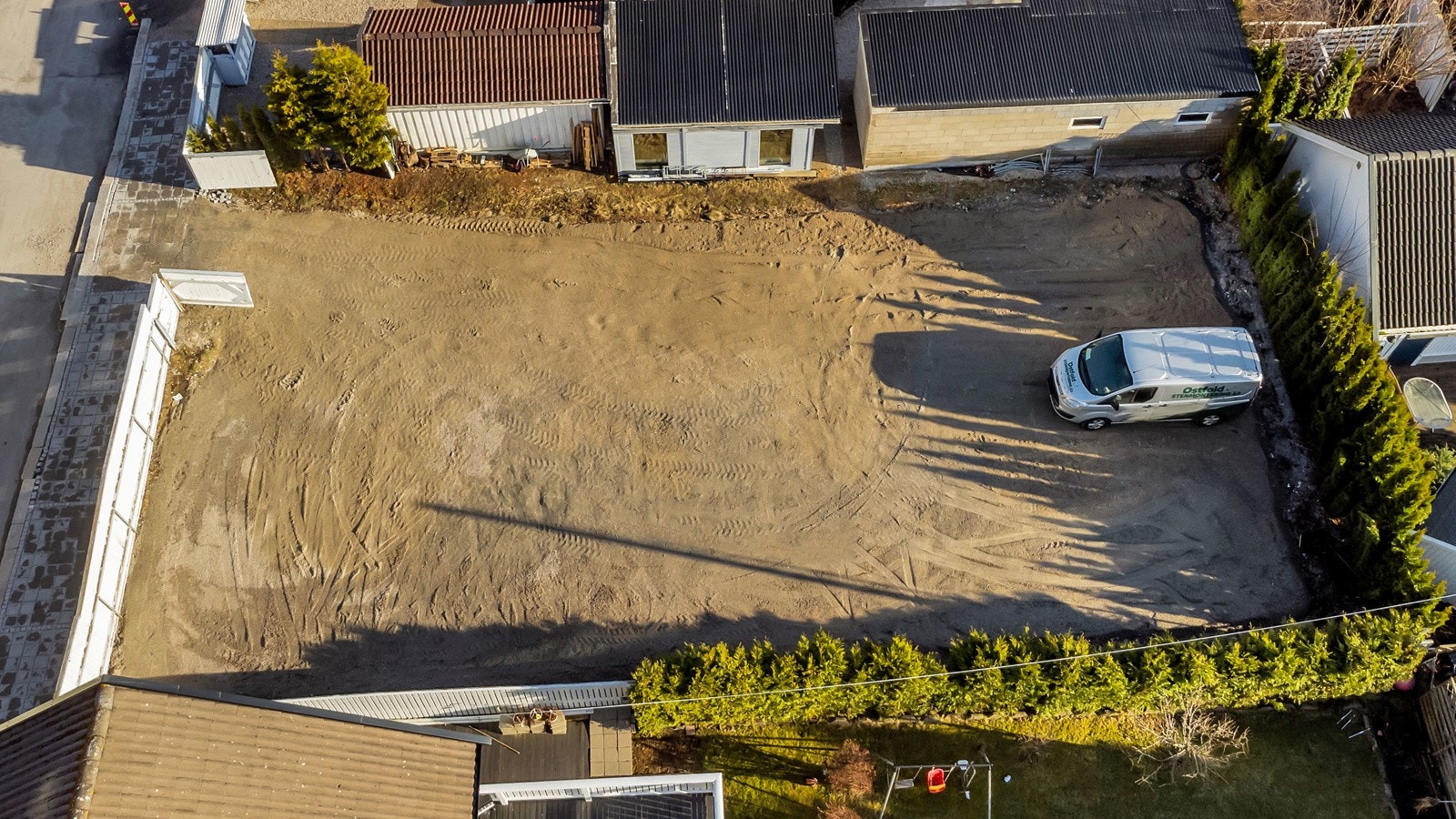 En fin tomt på 454 kvadratmeter, med sentral beliggenhet i sentrum. Galleribilde