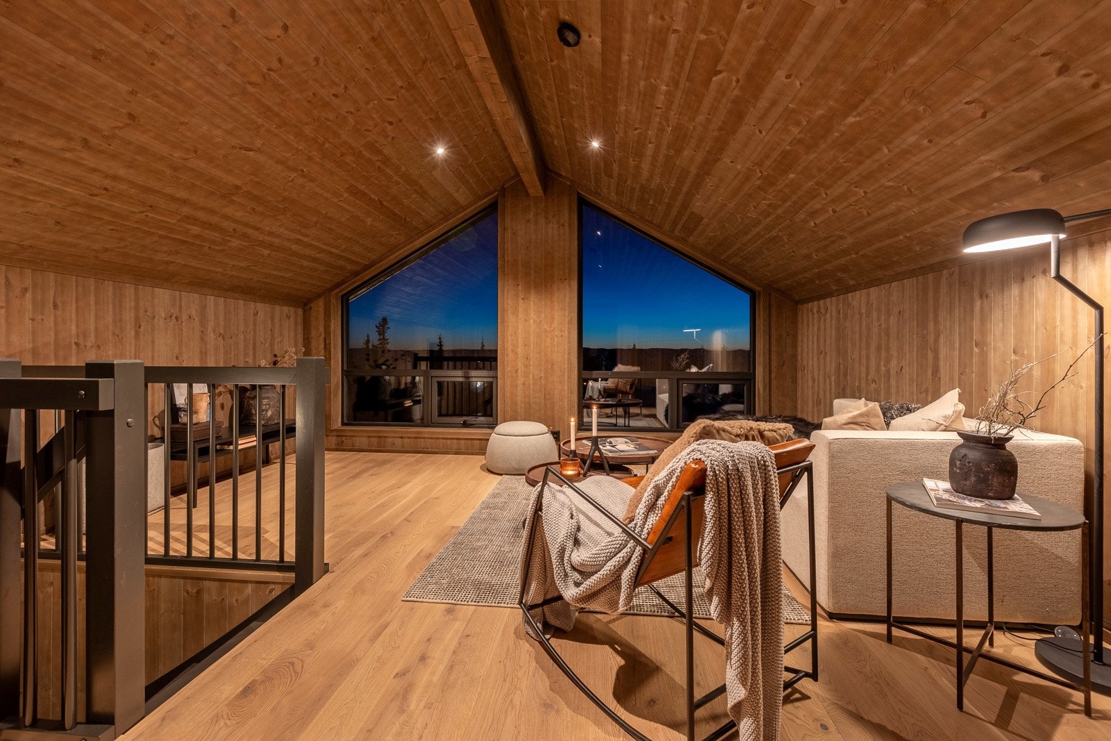 Praktisk og fin hemsløning som ofte løser bomønsteret i hytta Galleribilde