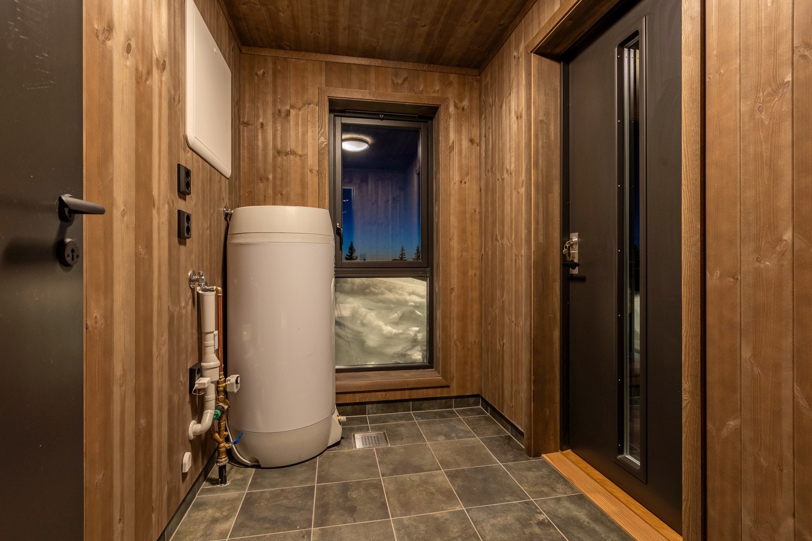 Vaskerom/teknisk rom Galleribilde