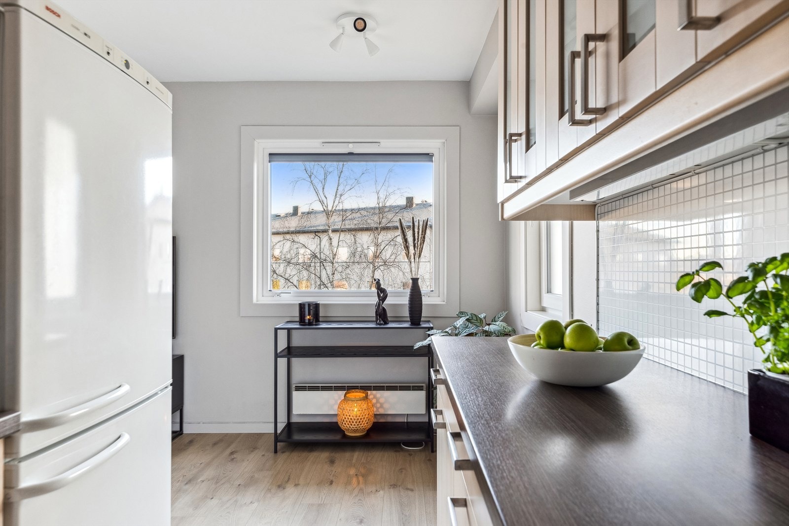 Leiligheten oppvarmes elektrisk med stedvis panelovner. Galleribilde