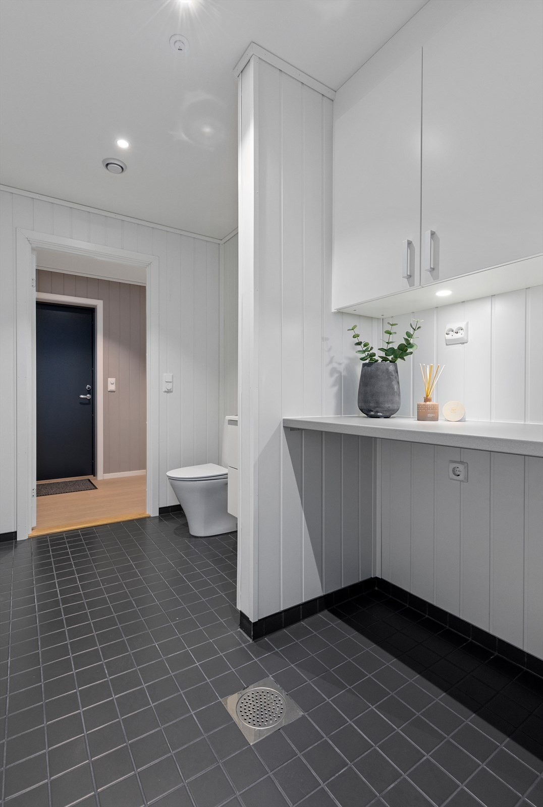 Toalett/vaskerom Galleribilde