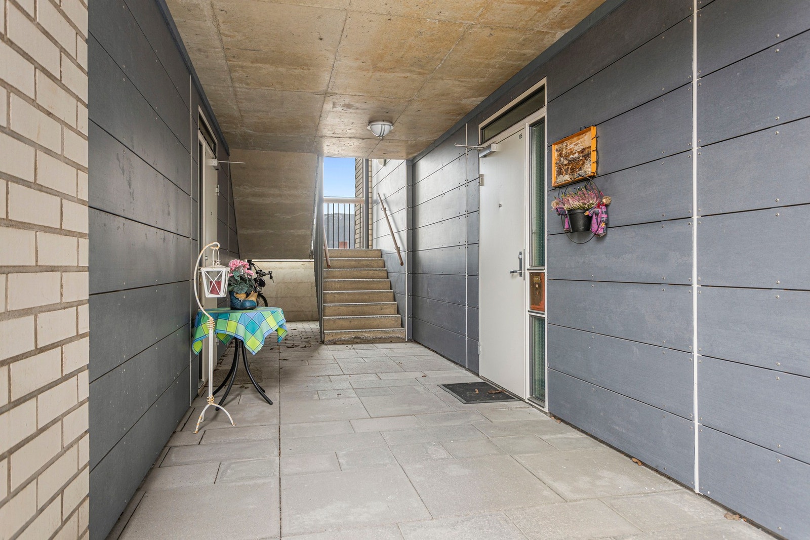 Trappefri adkomst til leiligheten. Galleribilde