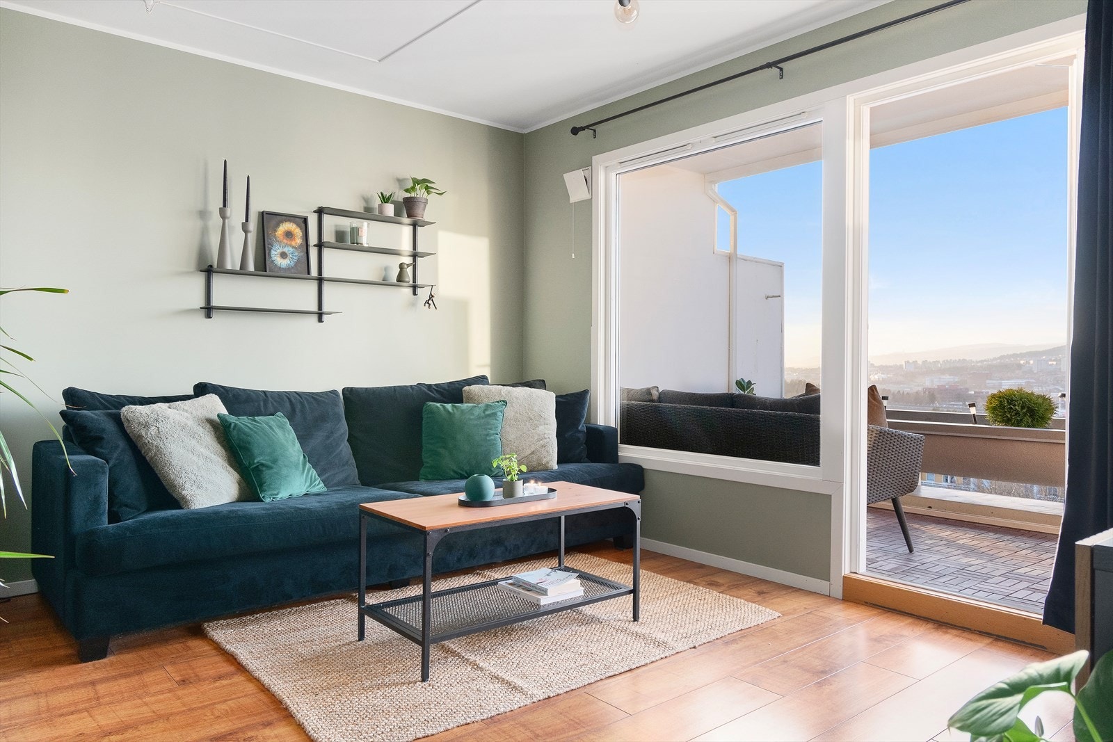 Velkommen til Lindebergveien 57C! - Presenteres av Liv Tomter v/Nordvik bolig Galleribilde