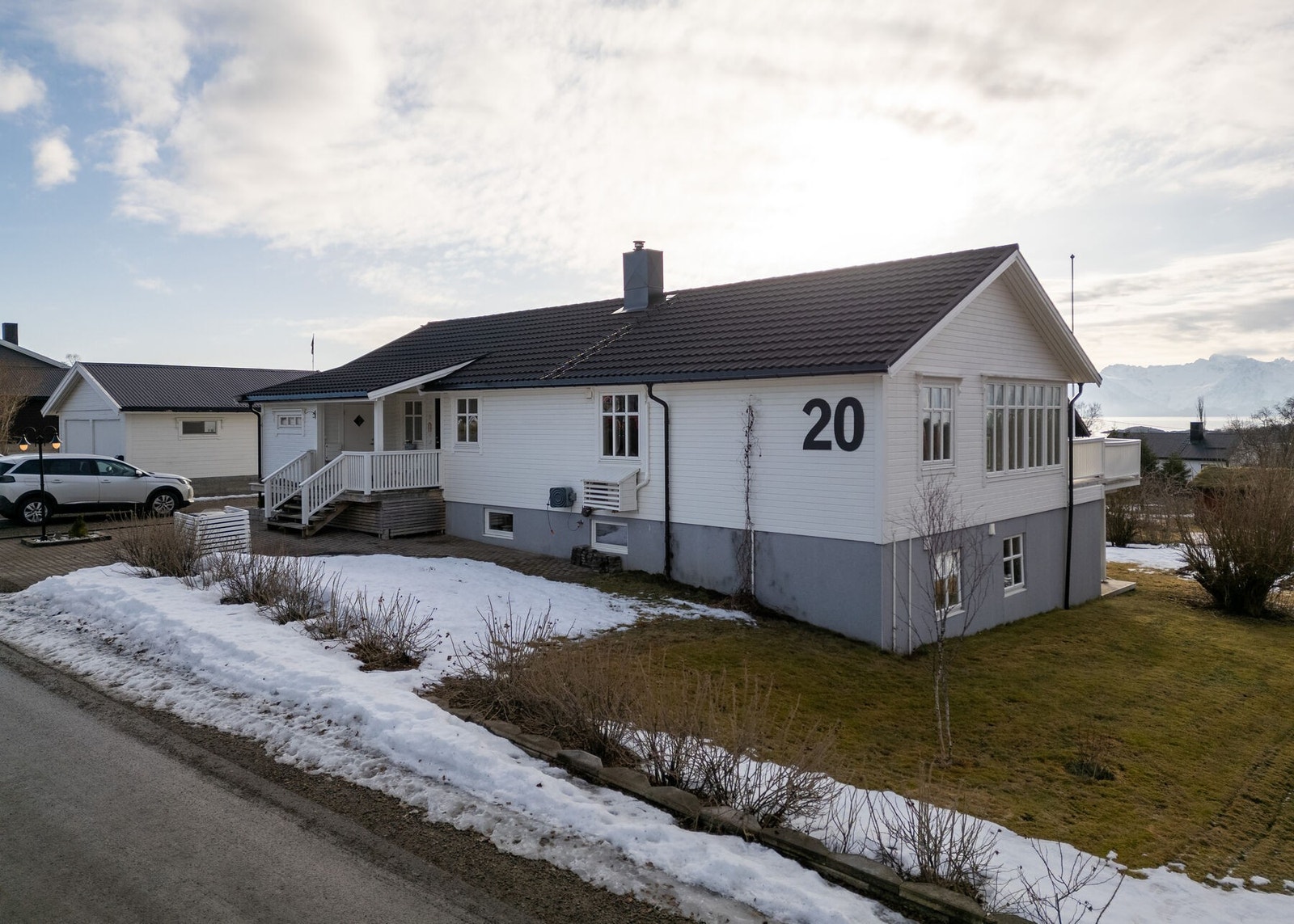 Fasade mot nordvest - Drenering fra 2015. Galleribilde