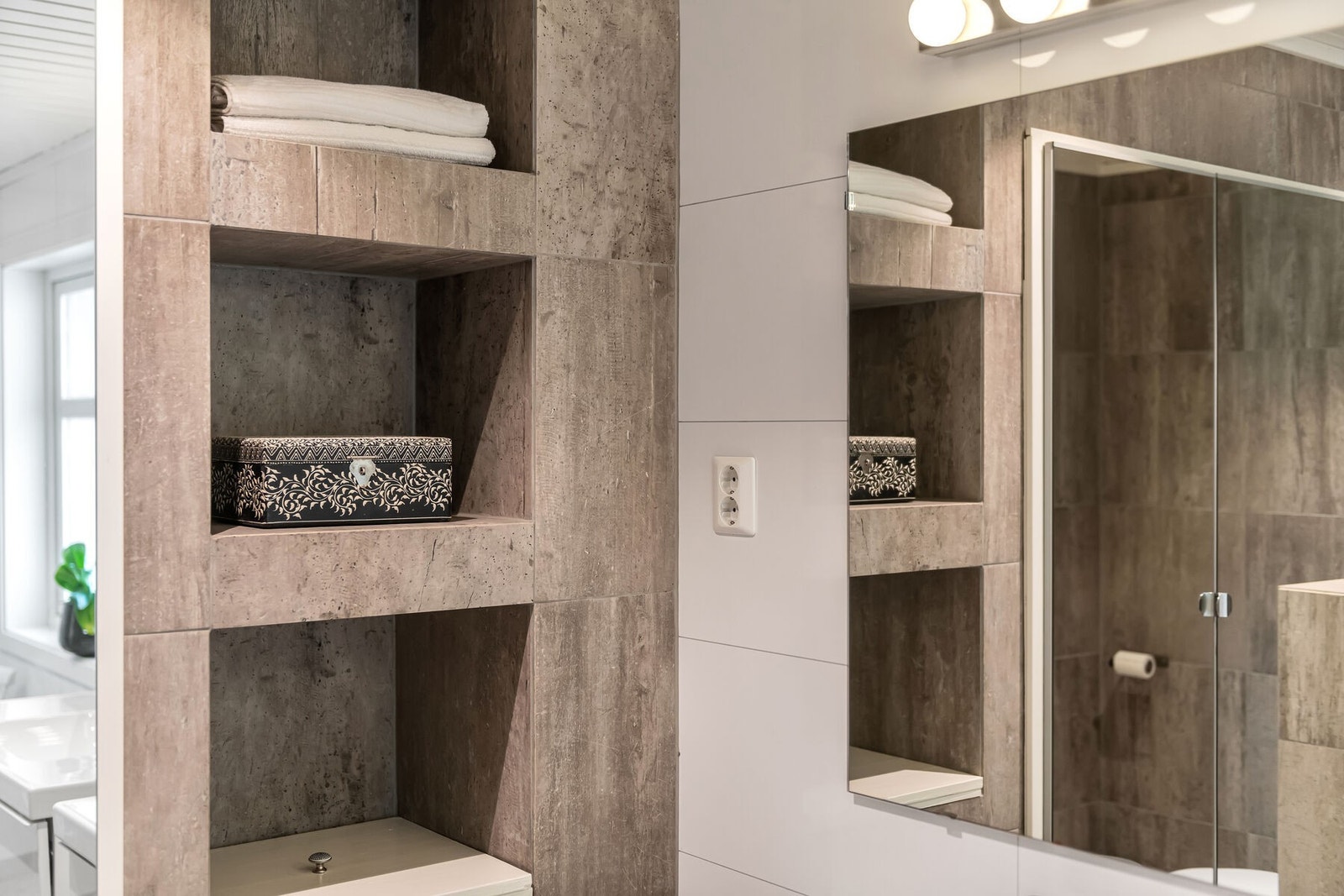 Detaljbilde bad - Gode oppbevaringsløsninger. Galleribilde