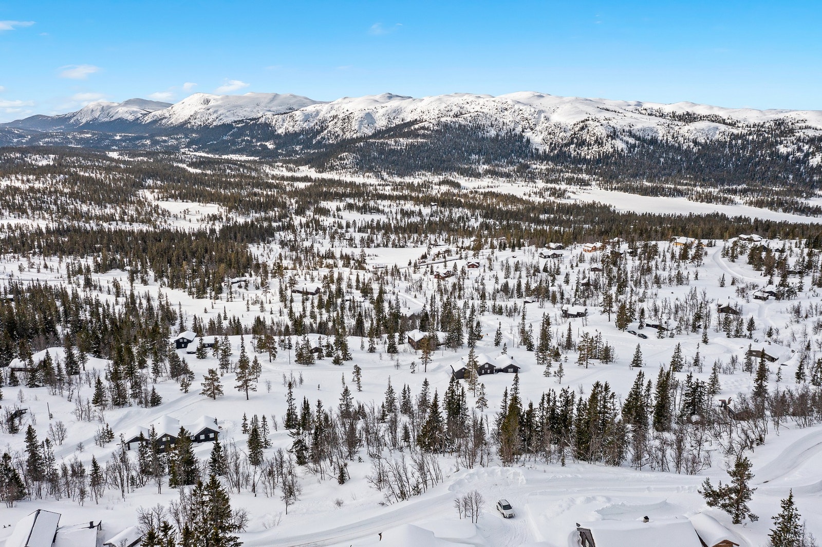 Området er under stor utvikling og deler av tomtefeltet er bebygd. Galleribilde