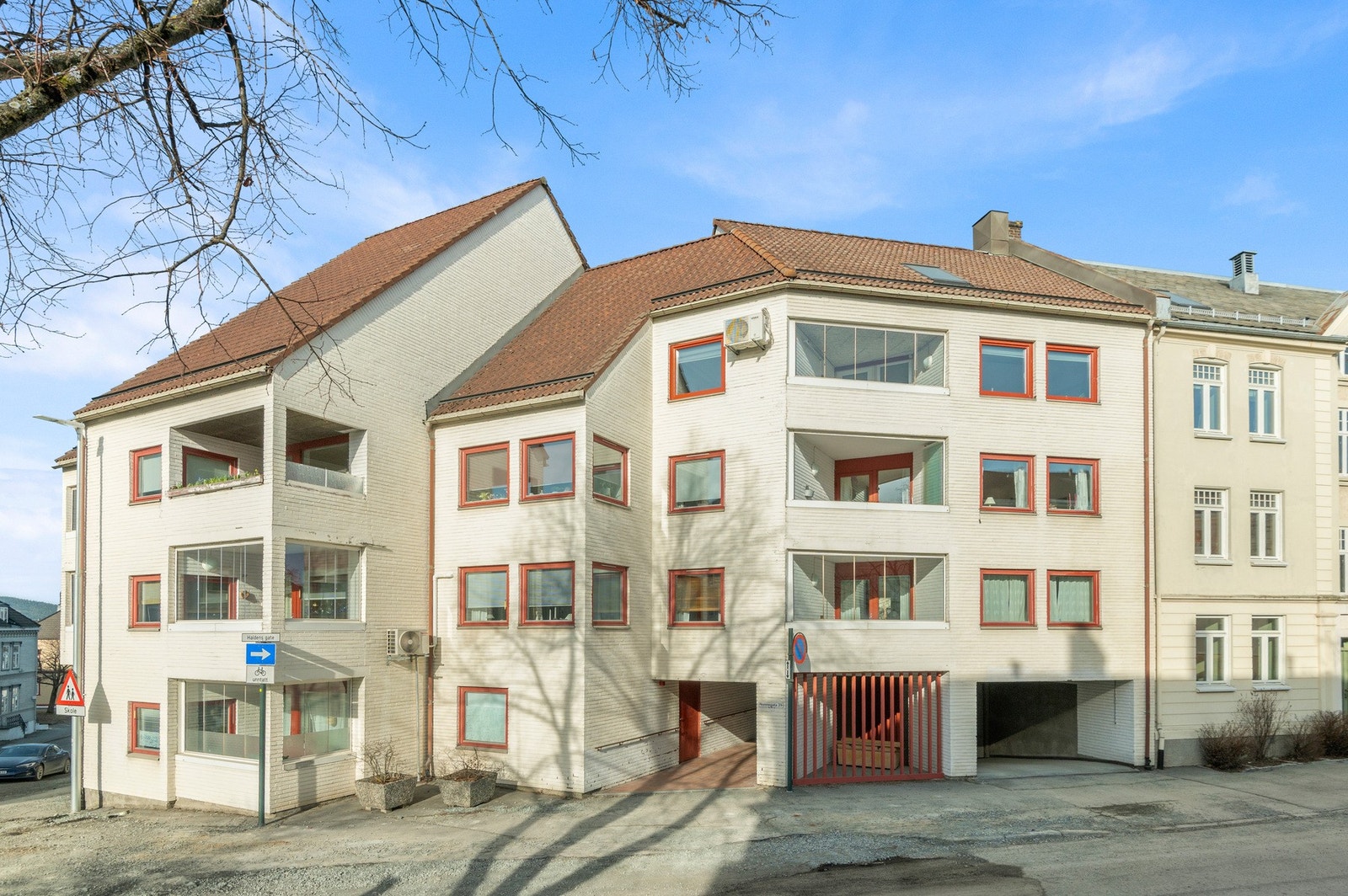 Nonnegata 29 er et trivelig sameie med både heis og parkeringskjeller, med kort vei til sentrum av byen. Galleribilde