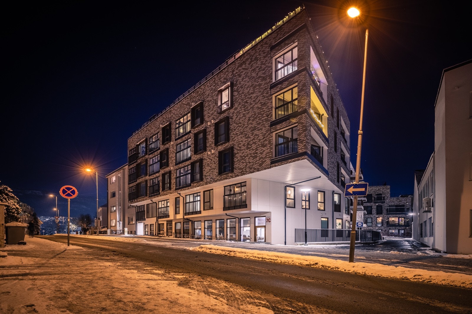 - På Kronstad får man en enkel hverdag med nærhet til matbutikk, treningssenter og bybanen - Galleribilde