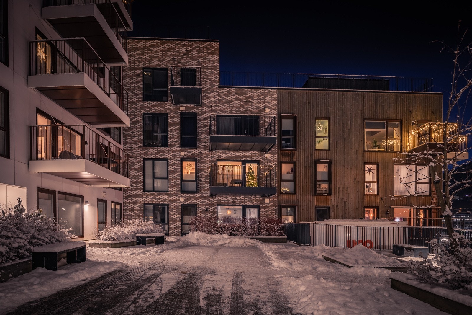 - Boligen ligger i boligsameiet Kronstad Stasjon som ble stiftet i 2021 - Galleribilde