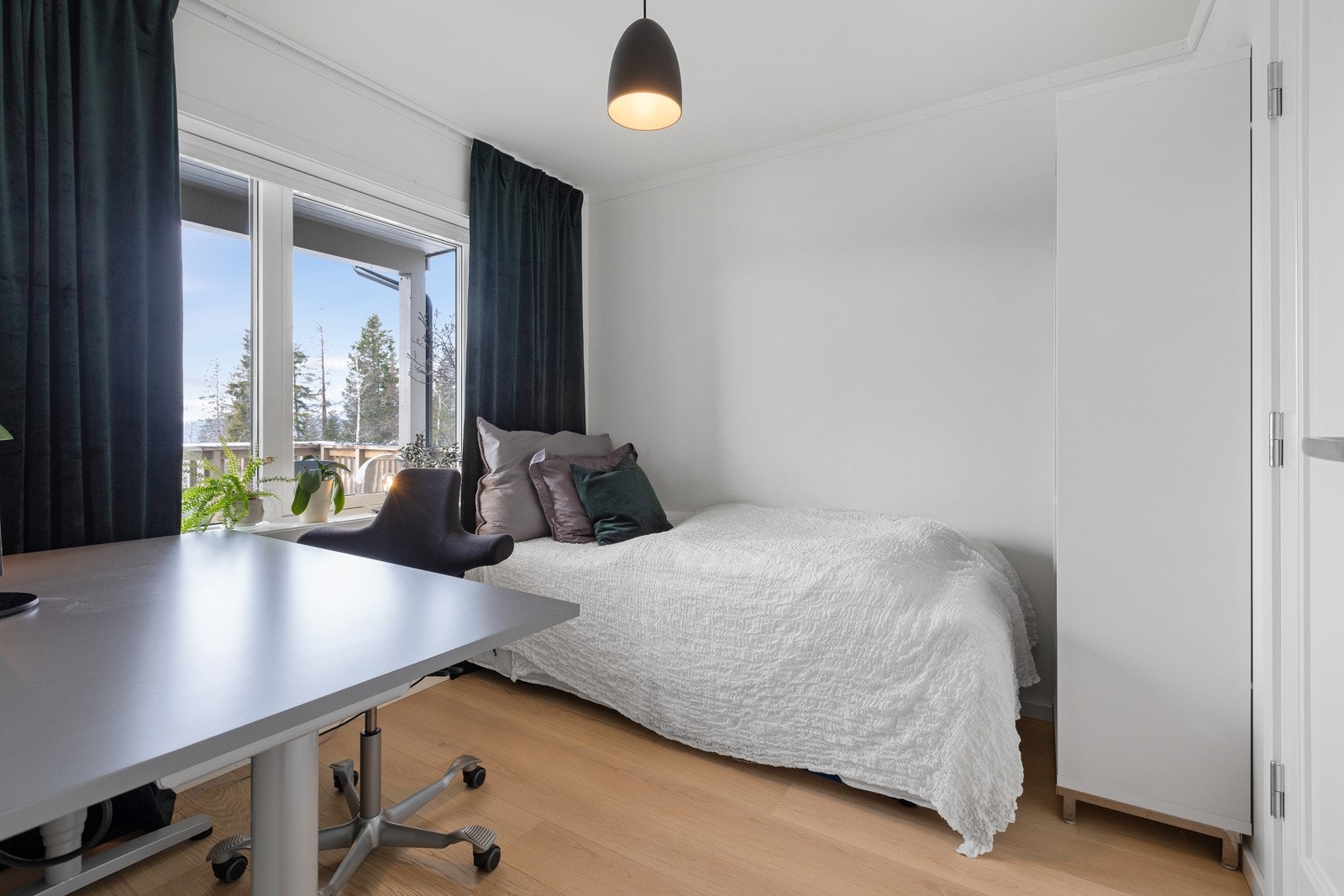 Soverom 3 med tilgang fra stue. Galleribilde