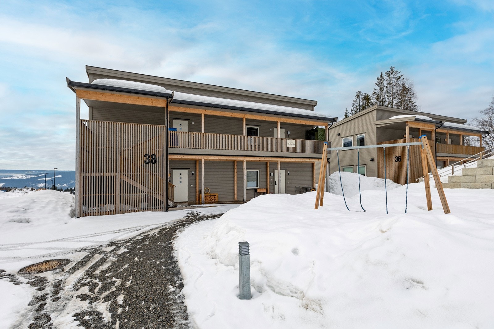 Bygget sett ifra østsiden. Galleribilde