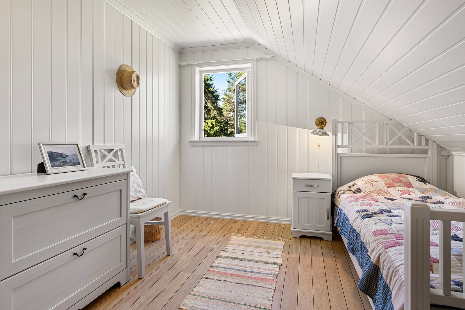 Soverom lll. Speilvendt av soverom II Galleribilde