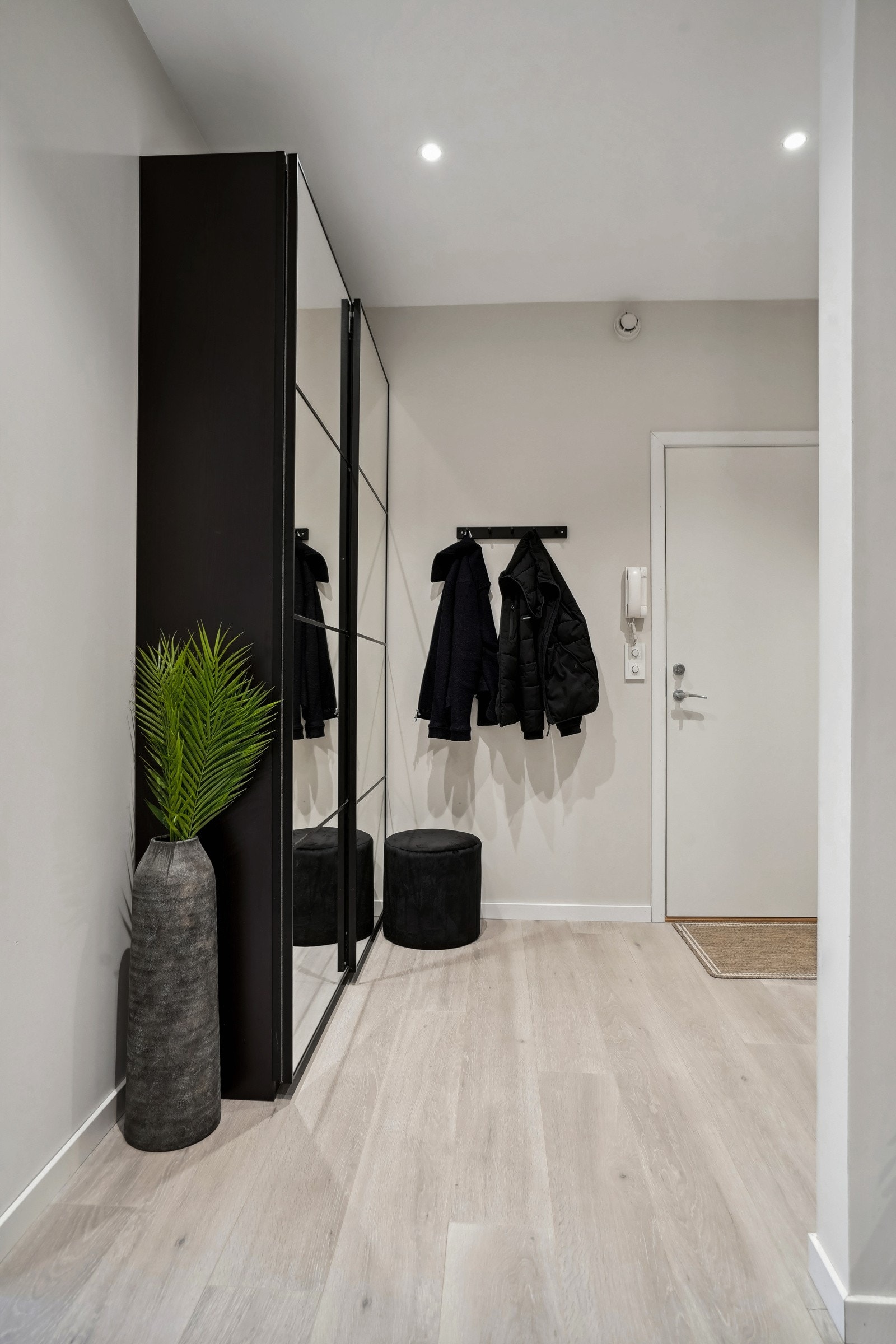 Legg merke til takhøyden. Galleribilde