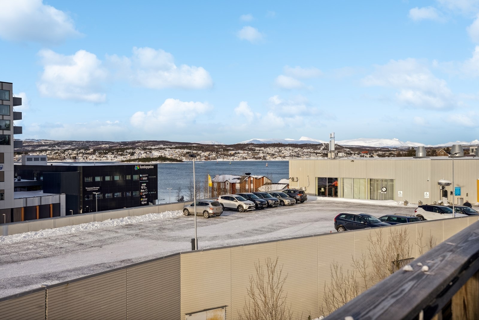 Utsikt fra leiligheten. Galleribilde