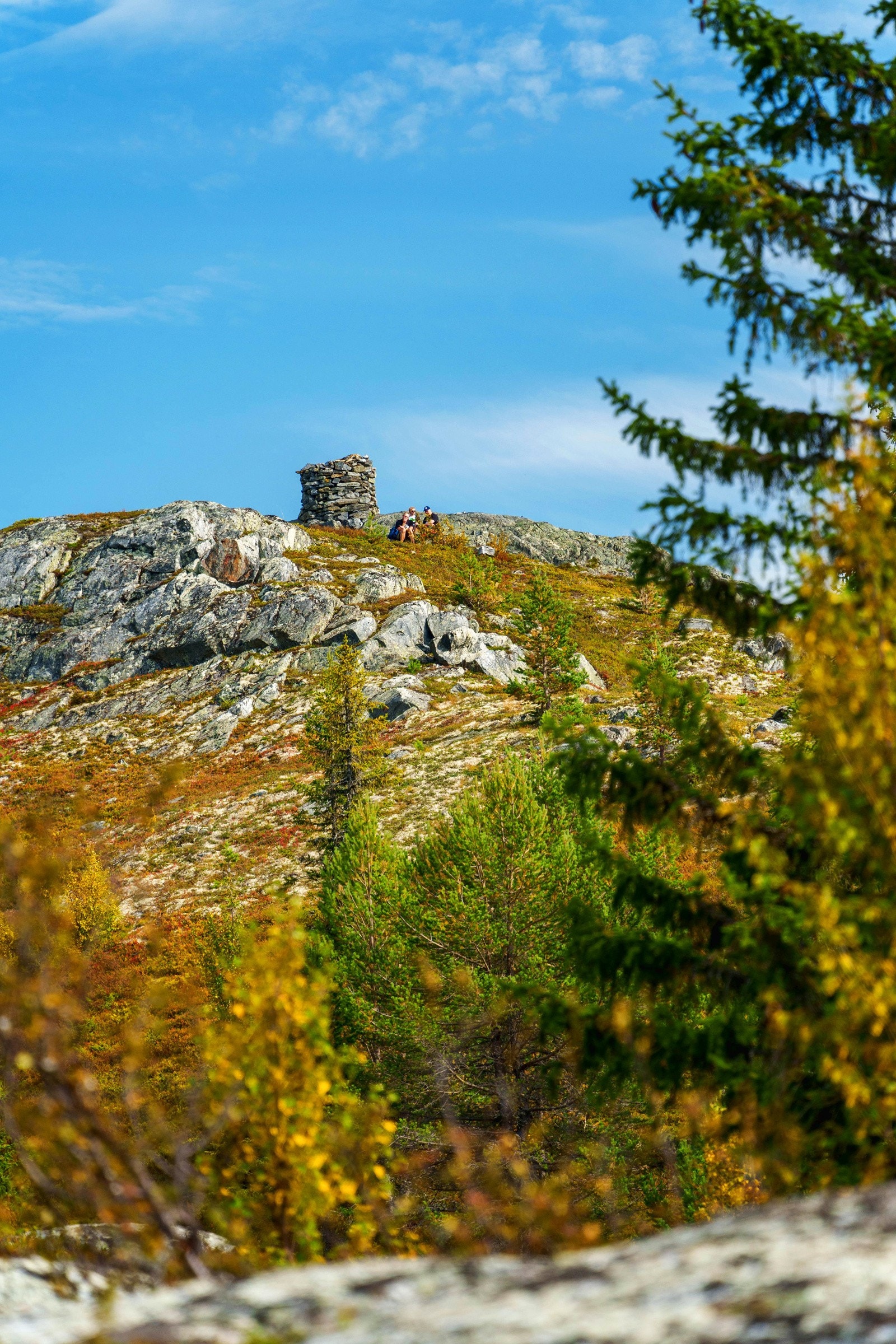 Om sommeren byr området på flotte sykkel- og turstier i alle himmelretninger, både for den erfarne og for nybegynnere. Galleribilde