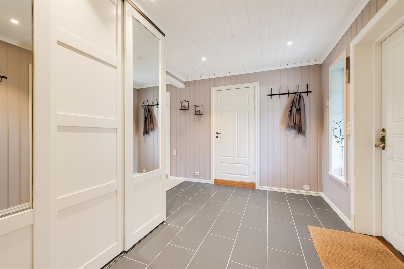 Hallen har også garderobeløsning Galleribilde