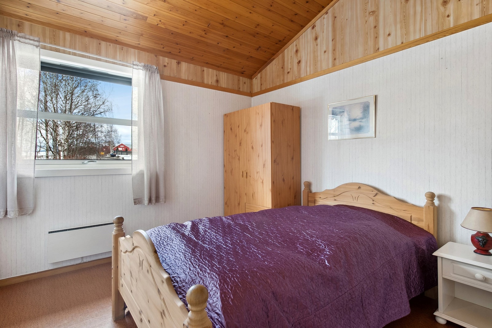 Det er ett soverom i leiligheten. Galleribilde