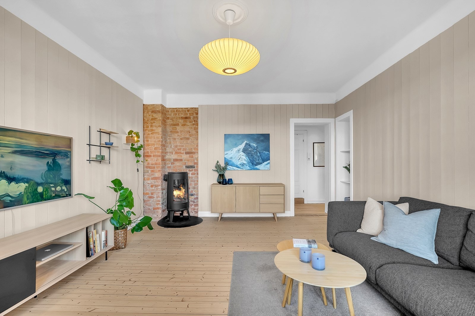 Vinduene ble byttet i 2018 og i 2017 ble pipeløpene tatt. Galleribilde