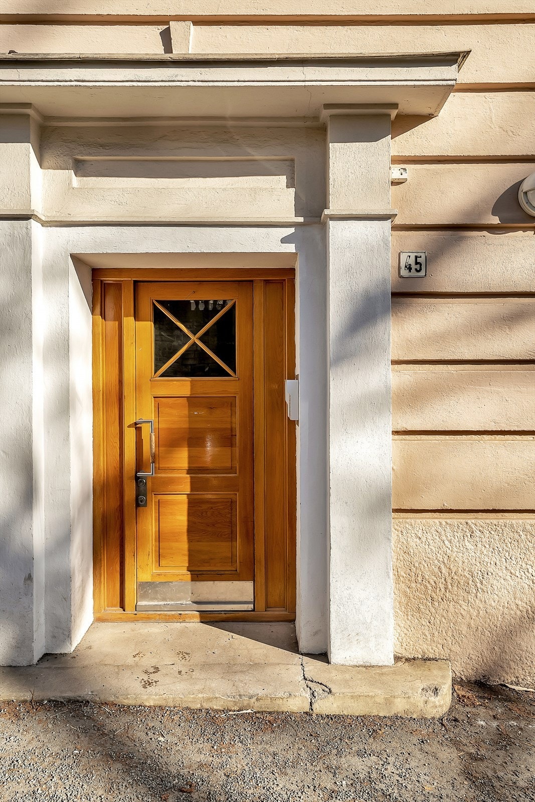Inngang Fougstads gate 45 Galleribilde