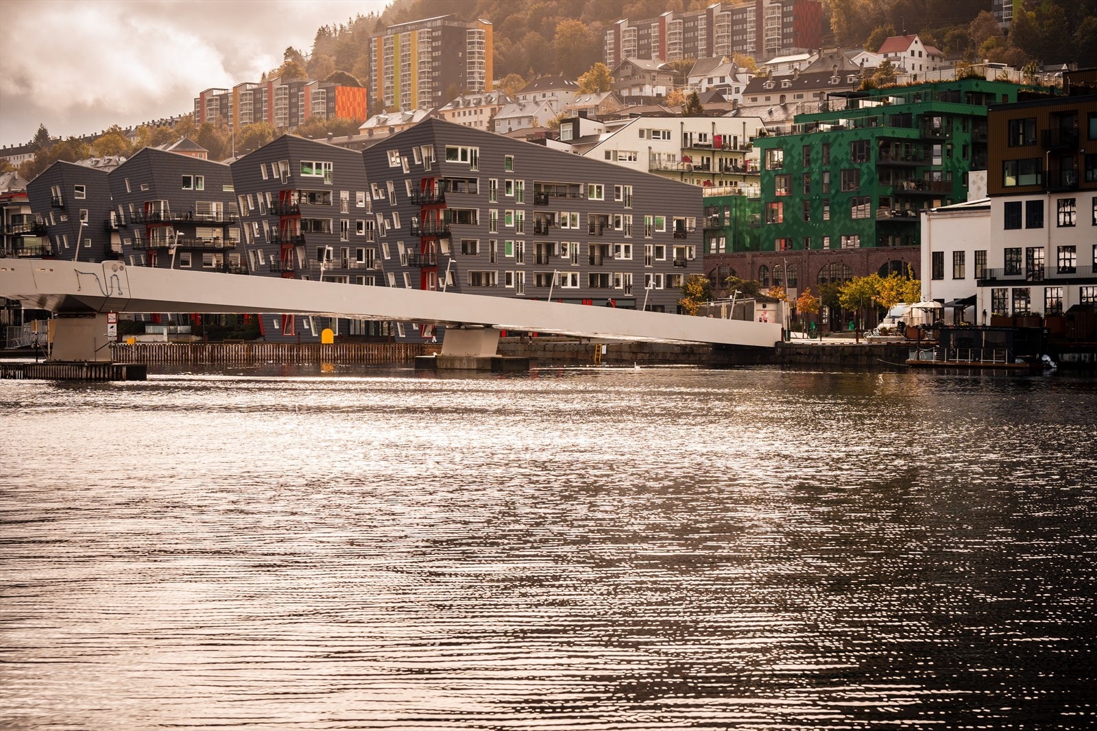 Kort avstand til Damsgårdssundet og Småpudden. Galleribilde