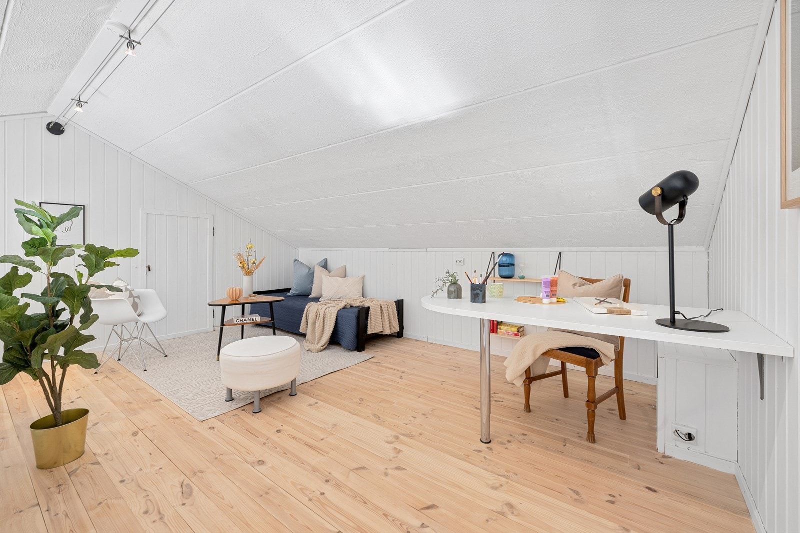 Lagring i knekott Galleribilde