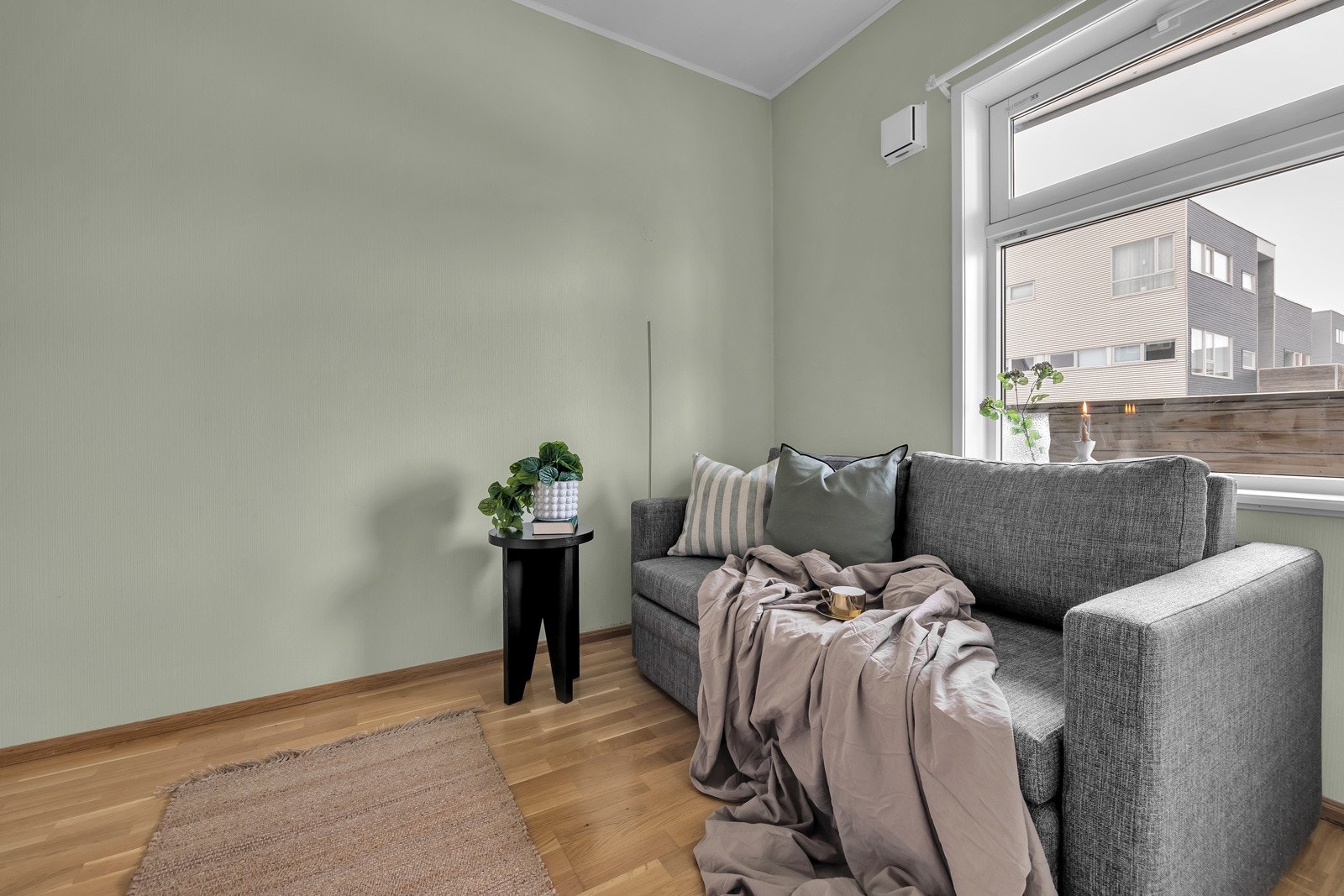 Fra dette soverommet er det adkomst til innvendig bod på ca. 3m2 Galleribilde